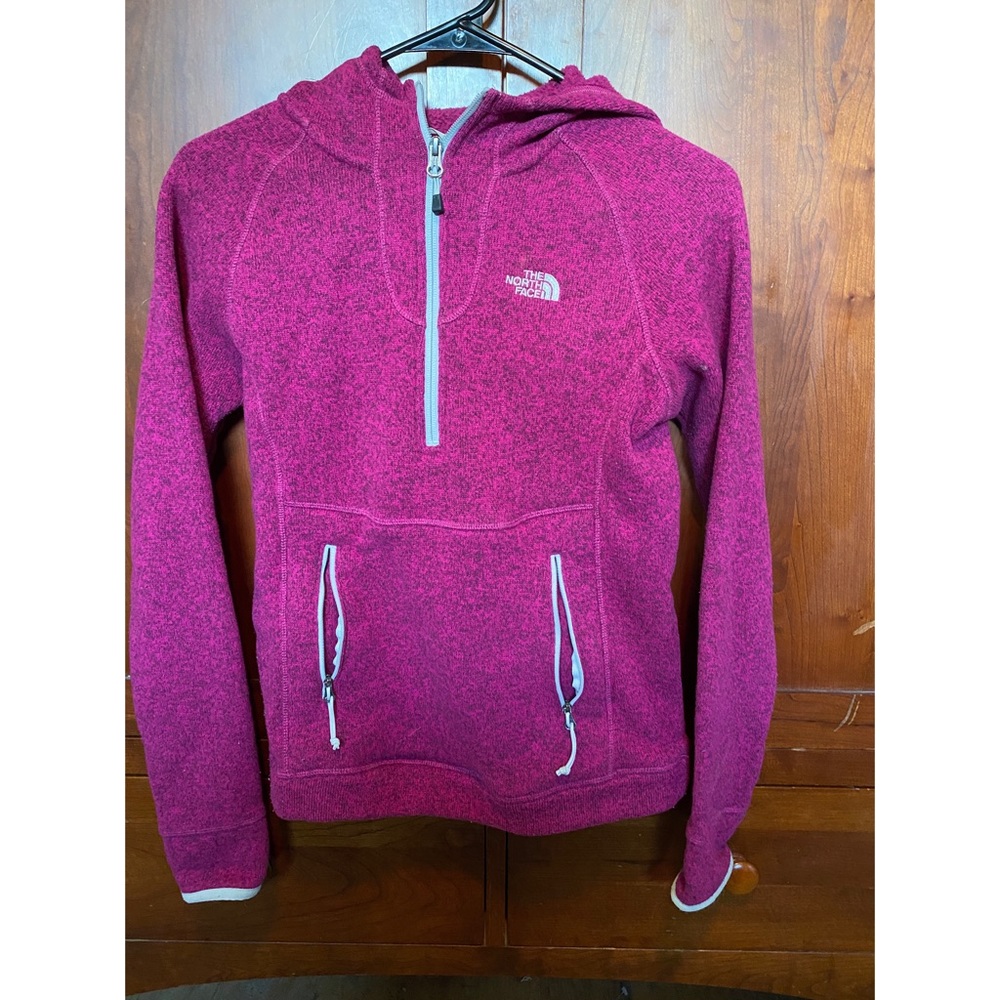 North Face Magenta Hoodie Sweater XS